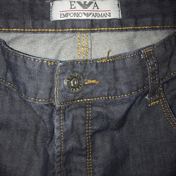 Armani Jeans - Picture 1 of 3
